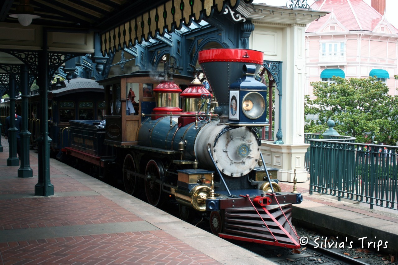 Silvia's Trips a Disneyland Paris