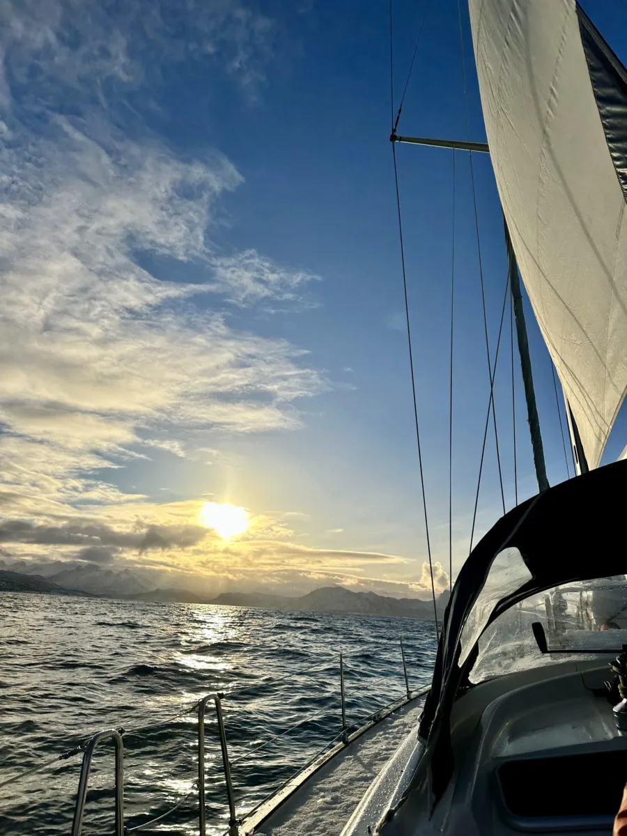 what to pack for a sailing holiday