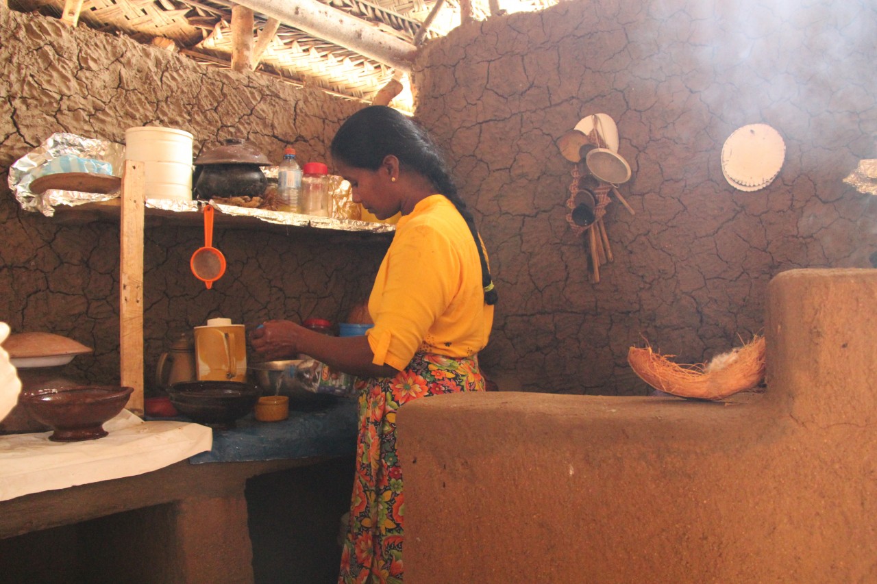 Visit to the traditional village in Sigiriya