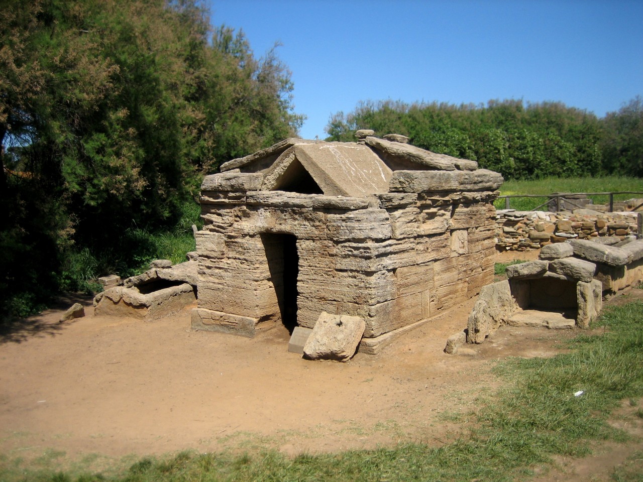 Reconstructed Bronze Age hut at the experimental archaeology centre