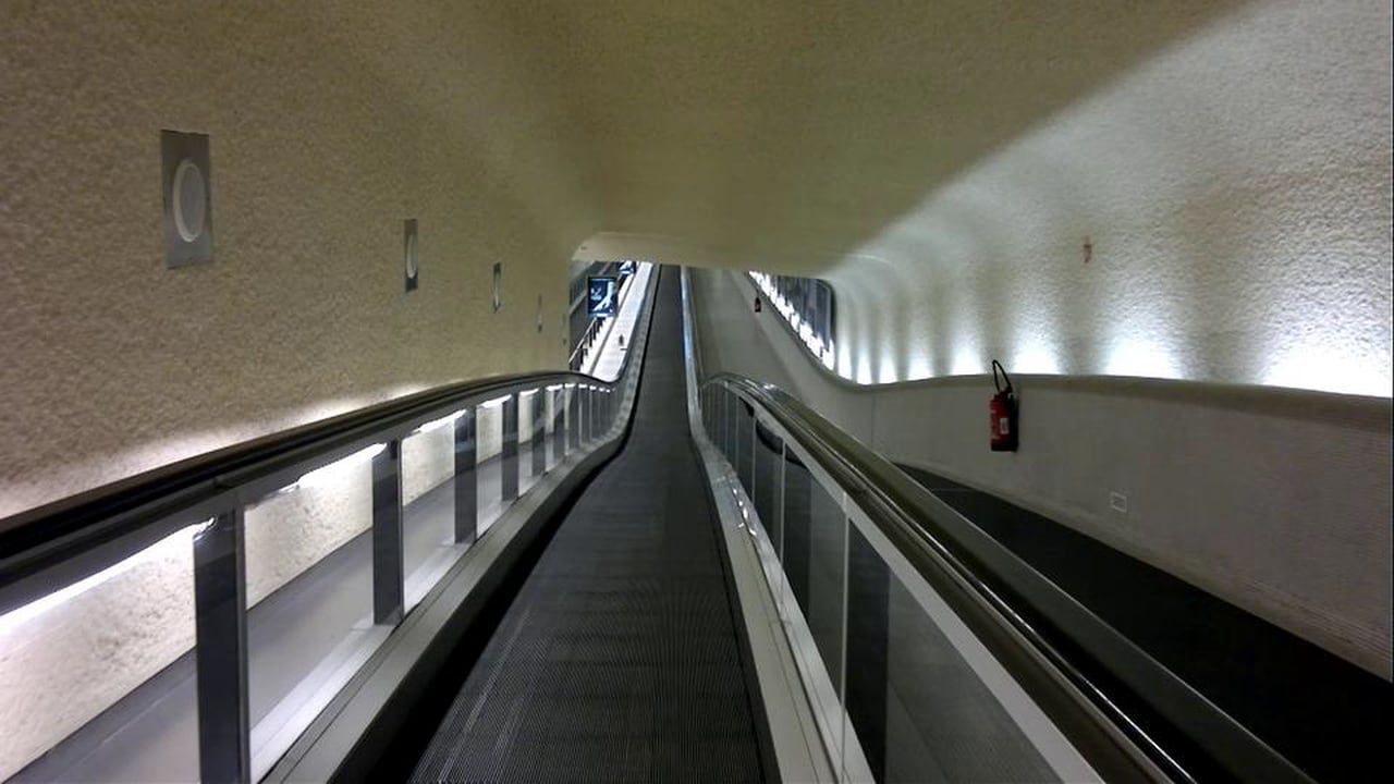 A complete guide to Paris airports transfers