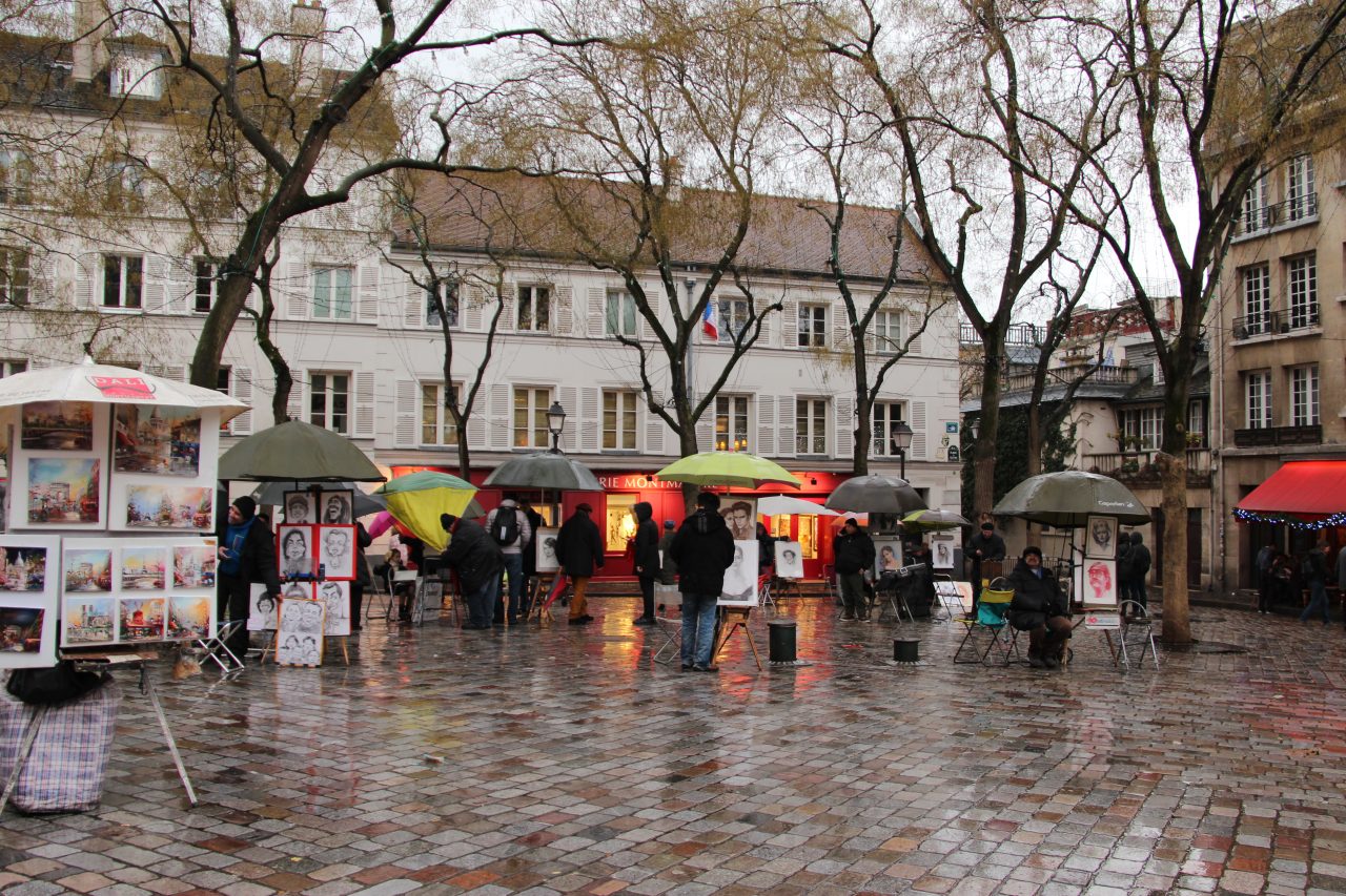 Portrait artists on Place du Tertre