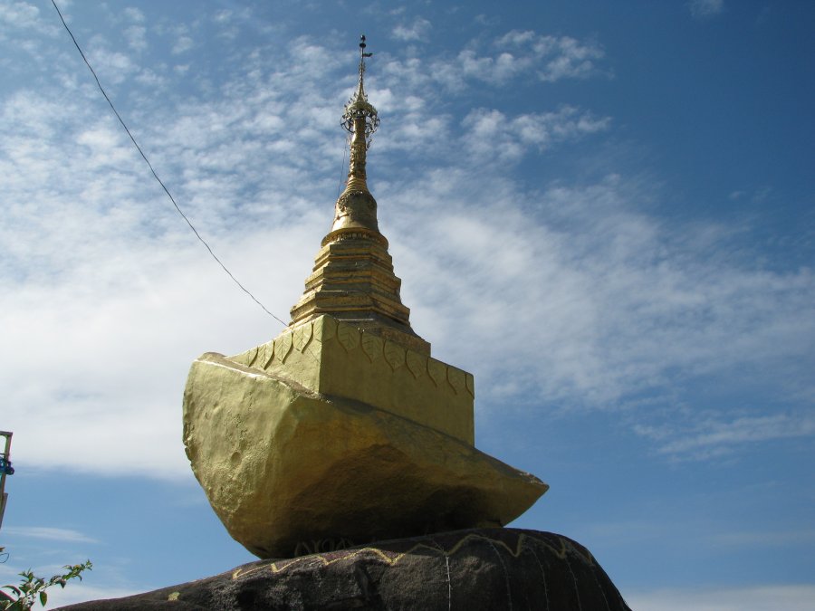 Useful info, tricks and tips for traveling in Southeast Asia, country by country, step by step and visit by visit.