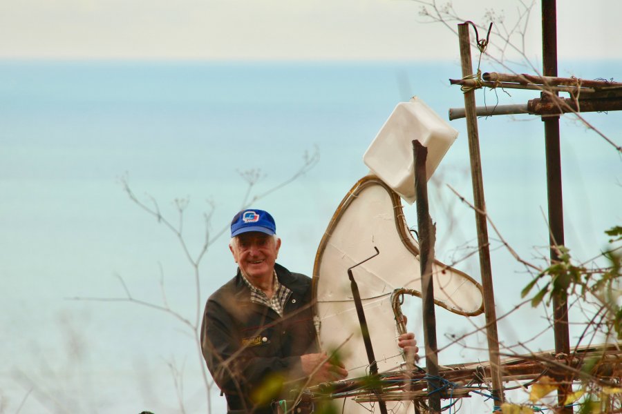 Mario Andreoli, creator of the Manarola nativity scene