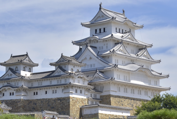 Exploring the majesty of Himeji Castle: a journey through time