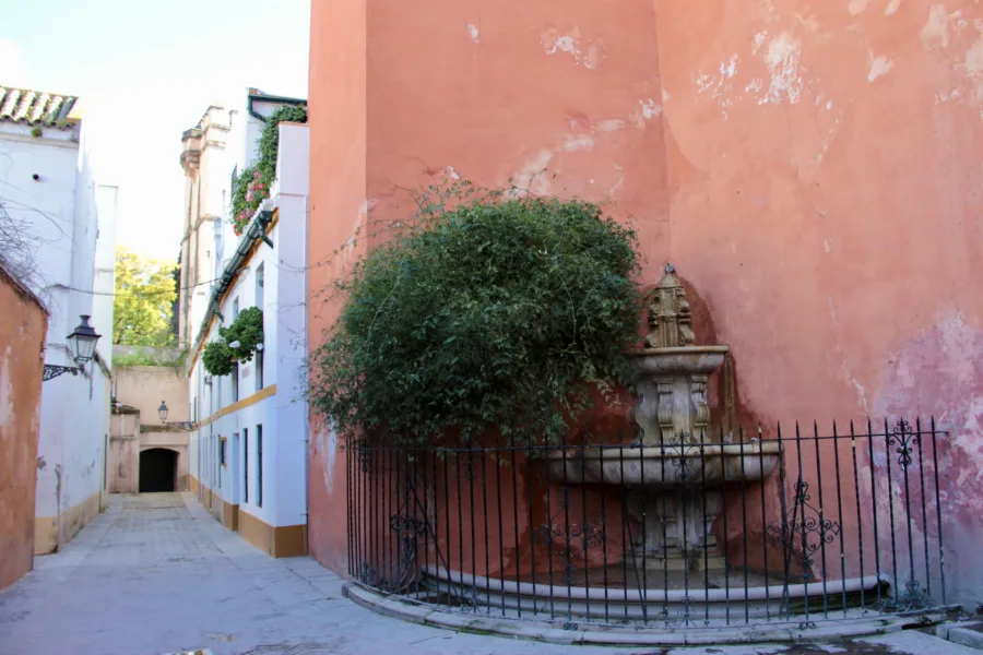 A personal and practical guide to Seville