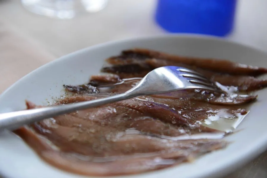 how to avoid tourist trap restaurants in Italy