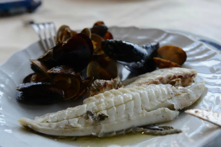 how to avoid tourist trap restaurants in Italy