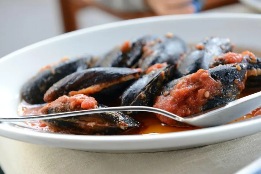 how to avoid tourist trap restaurants in Italy