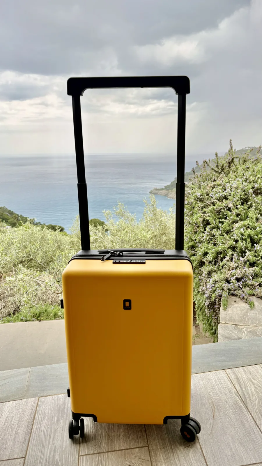 My New Go-To Cabin Suitcase for City Breaks and Work Trips: the carry-on that finally matches how I actually travel