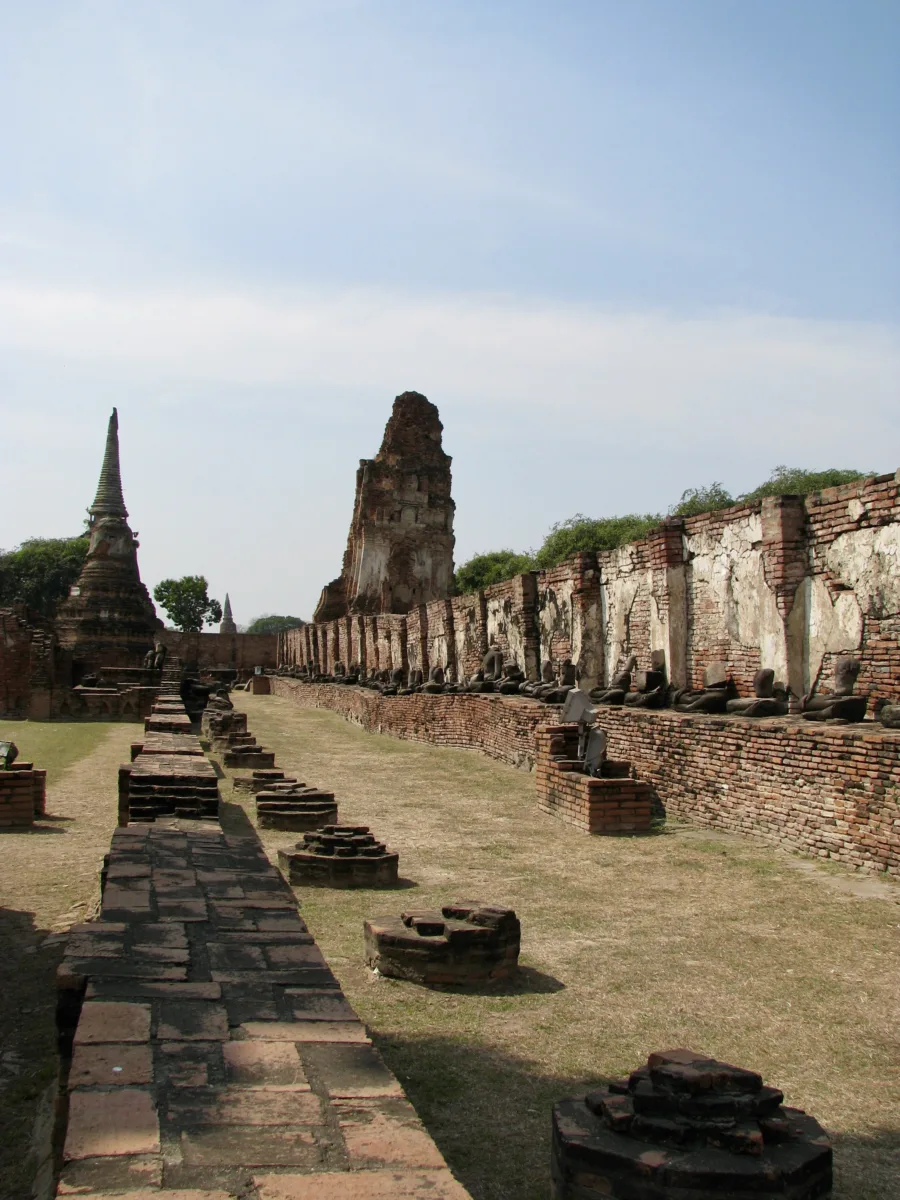 Ayutthaya day trip from Bangkok by train