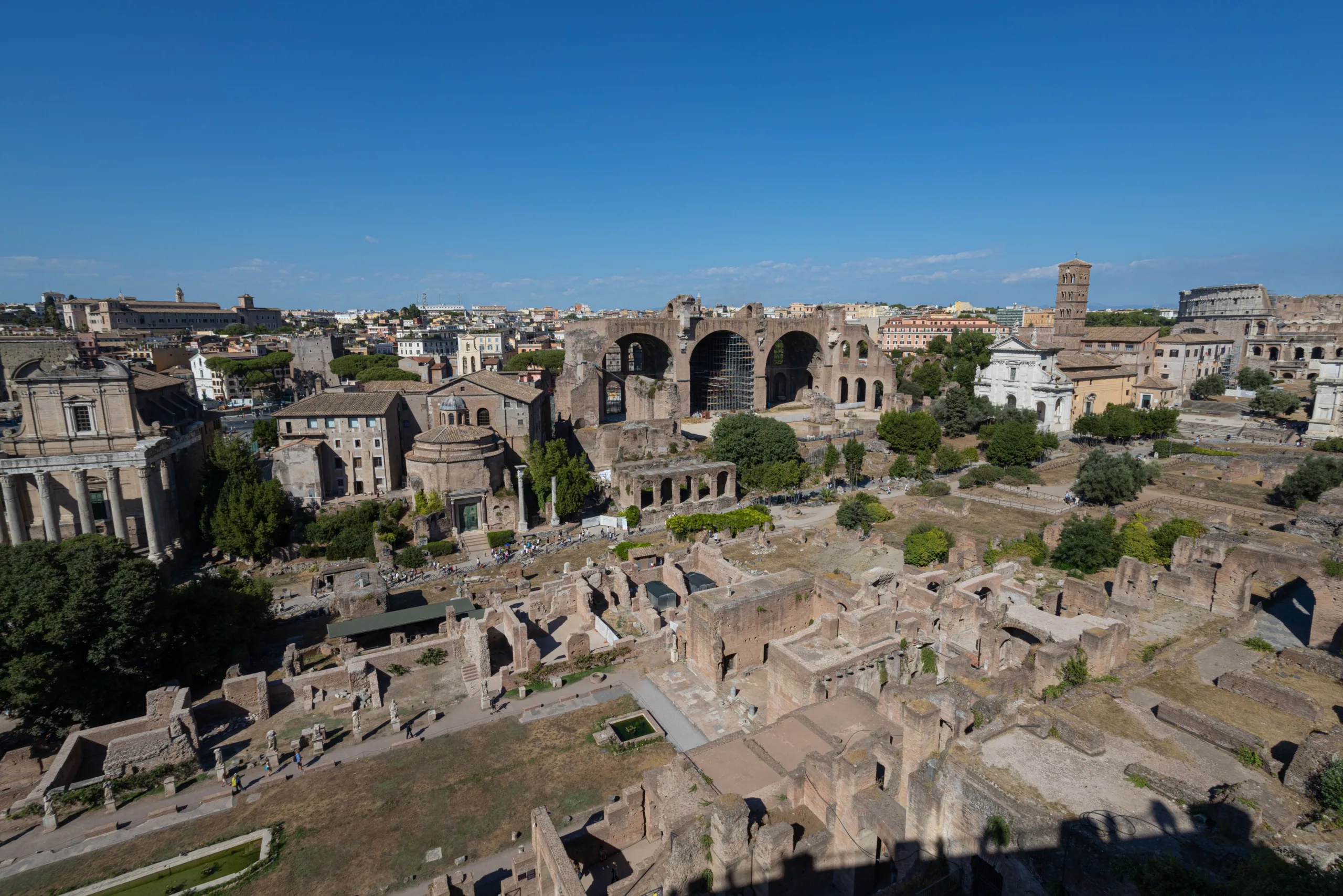 Seeing Rome Through the Eyes of Historians and Explorers
